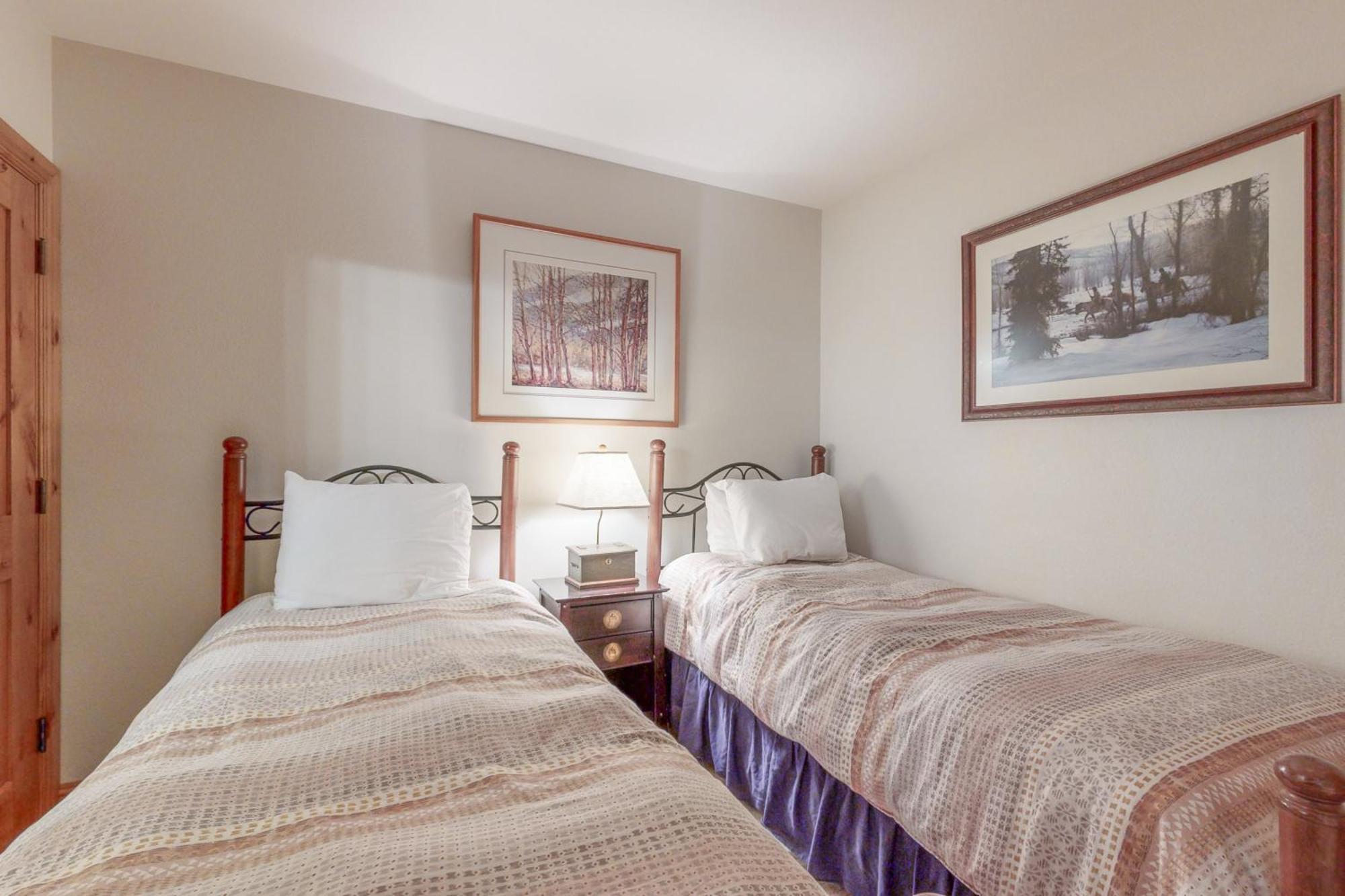 Torian Plum Villa Steamboat Springs Room photo