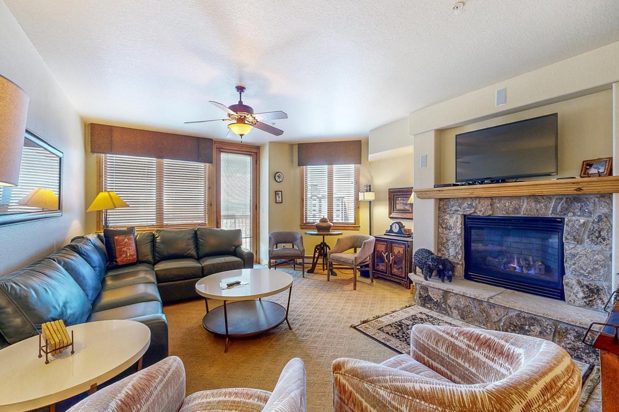 Torian Plum Villa Steamboat Springs Room photo